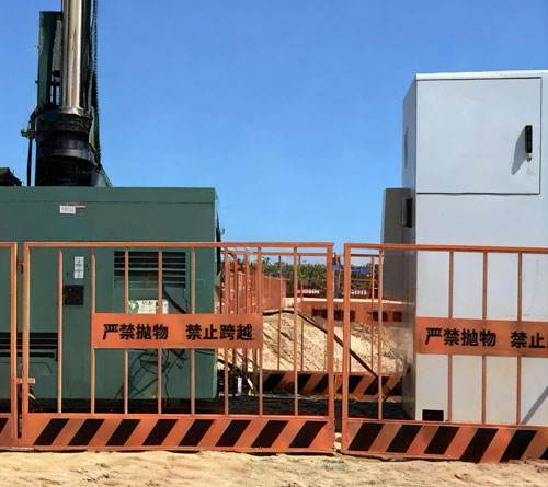 矿山、采石场、钻井平台等资源开采场景