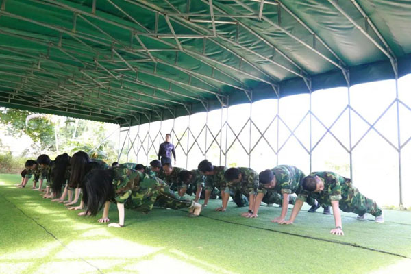 鸿嘉利新能源充电桩-2