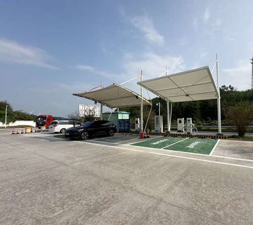 高速公路服务区