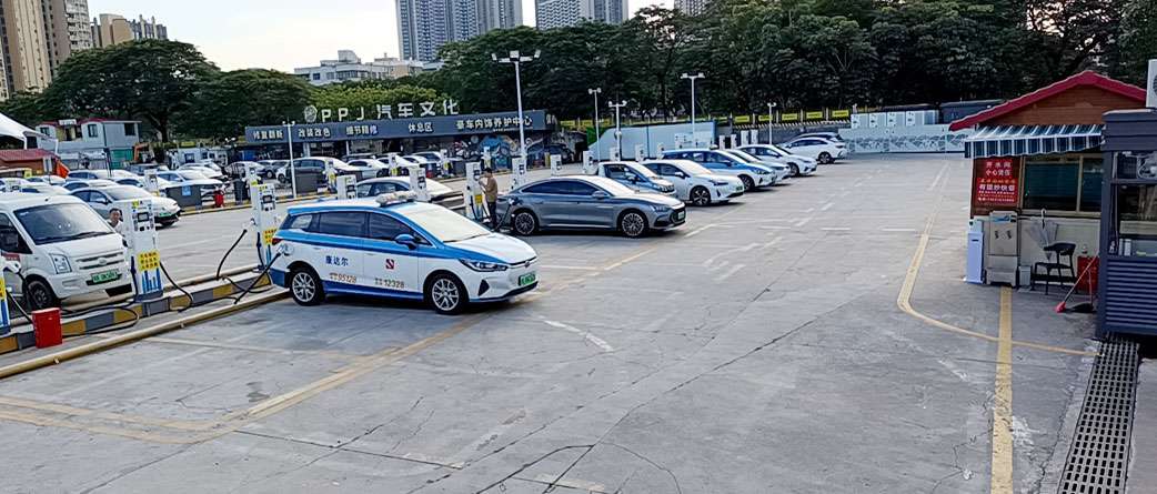 示范型大功率充电站