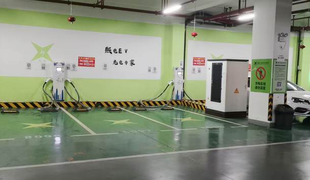 地下停车场电动汽车充电桩分体式充电堆项目-1.jpg