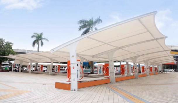 深圳双龙充电站120KW双枪直流充电桩项目